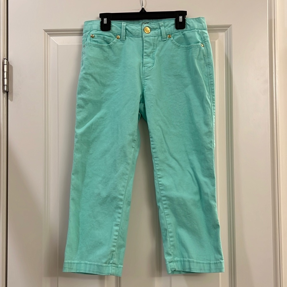 Celebrity Gold ladies capris